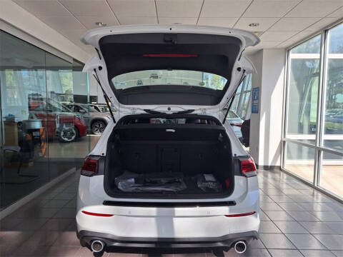 2026 Volkswagen Golf GTI SE