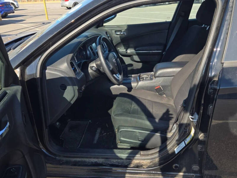 2013 Dodge Charger SE