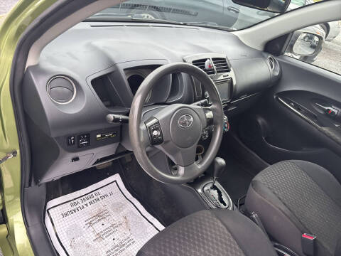 2009 Scion xD