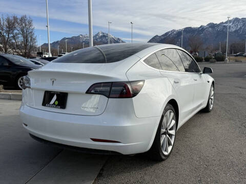 2020 Tesla Model 3 Long Range