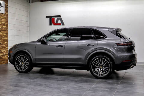 2019 Porsche Cayenne S