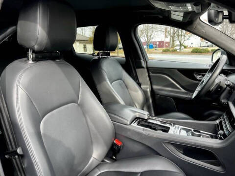 2020 Jaguar F-PACE 25t Premium