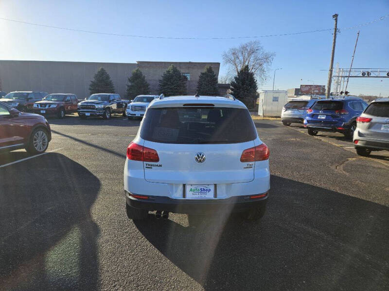 2018 Volkswagen Tiguan Limited 2.0T 4Motion