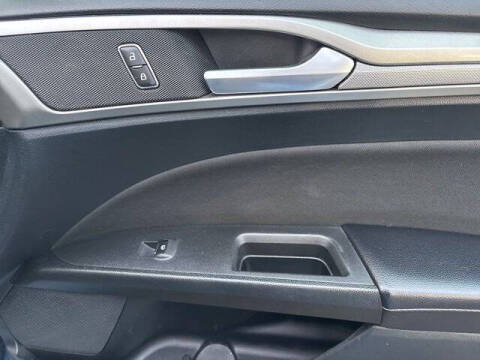 2019 Ford Fusion Hybrid SE