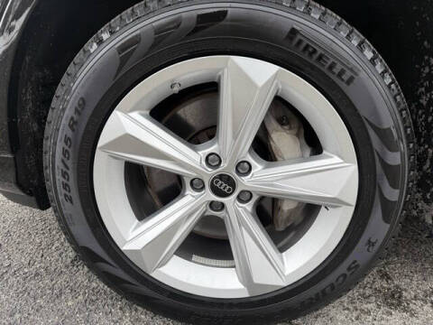 2023 Audi Q7 quattro Premium Plus 45 TFSI