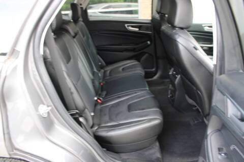 2021 Ford Edge Titanium