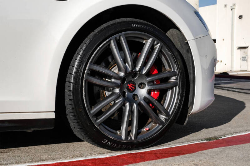 2019 Maserati Ghibli S