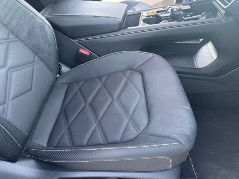 2024 Volkswagen Atlas Cross Sport SE