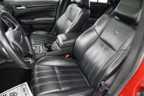 2016 Chrysler 300