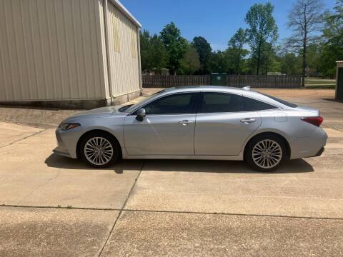 2022 Toyota Avalon for sale at ALLEN JONES USED CARS INC in Steens MS
