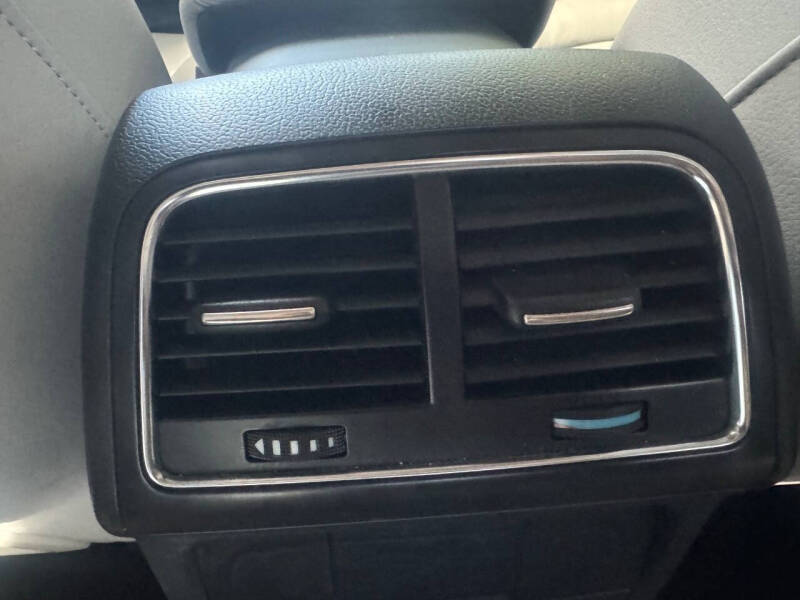 2011 Audi A5 2.0T quattro Premium Plus