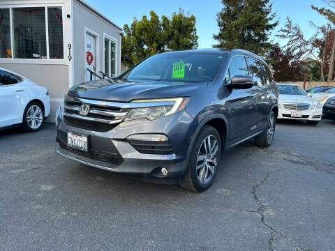 2017 Honda Pilot for sale at Ronnie Motors LLC in San Jose CA