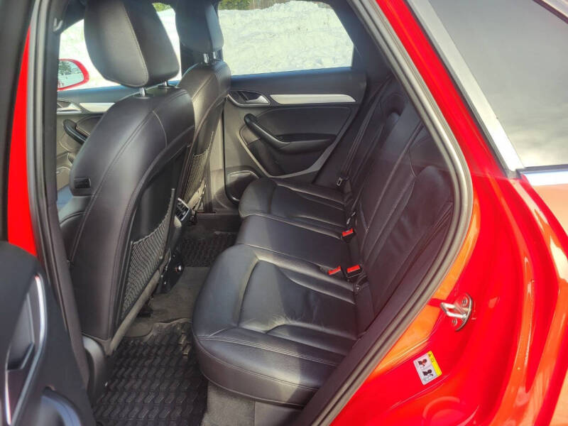 2016 Audi Q3 2.0T quattro Prestige