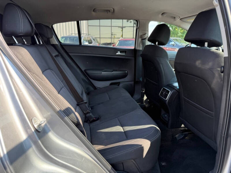 2022 Kia Sportage LX