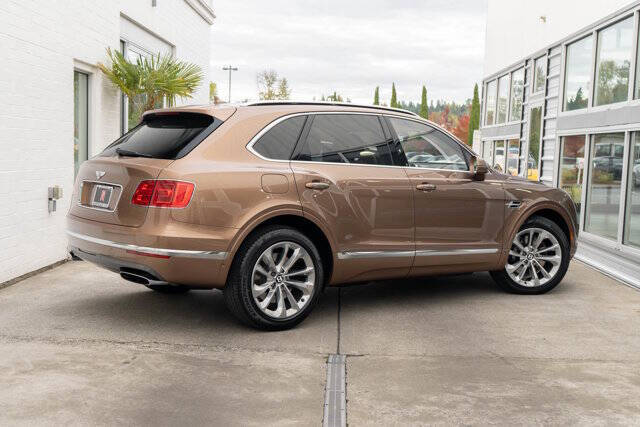 2017 Bentley Bentayga 7