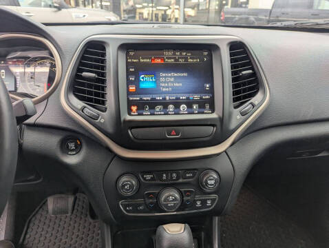 2016 Jeep Cherokee Latitude Altitude