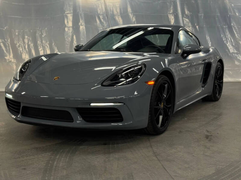 2024 Porsche 718 Cayman