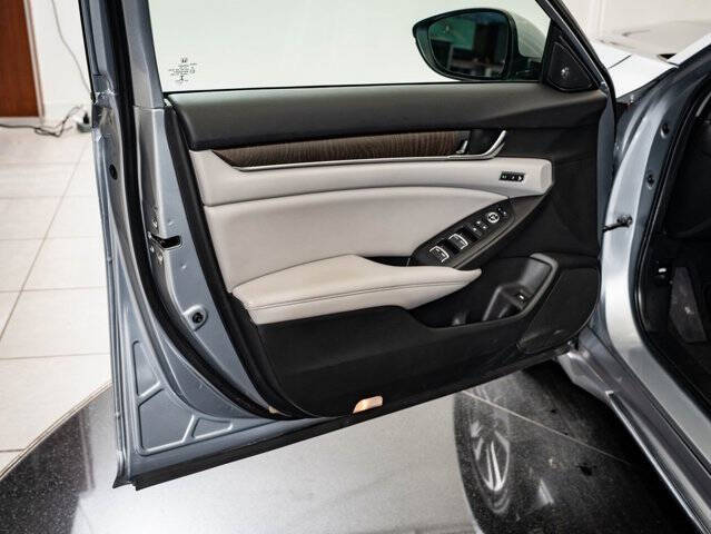 2019 Honda Accord Hybrid Touring