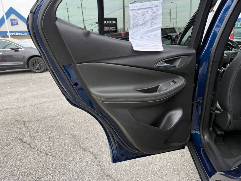 2023 Buick Encore GX Essence