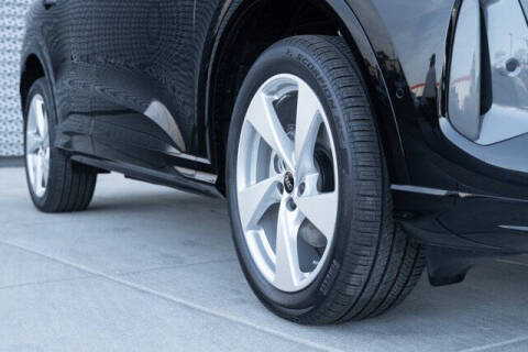 2025 Audi Q5 quattro Premium Plus TFSI