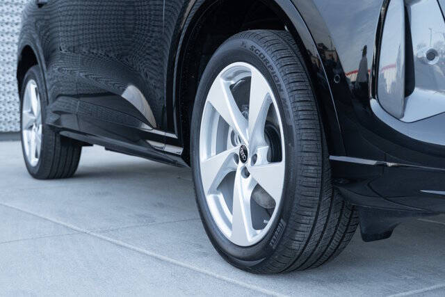 2025 Audi Q5 quattro Premium Plus TFSI