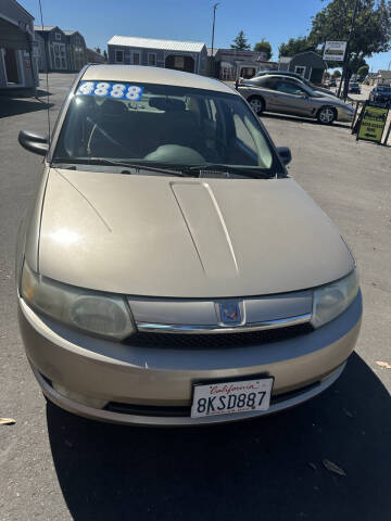 2004 Saturn Ion 3