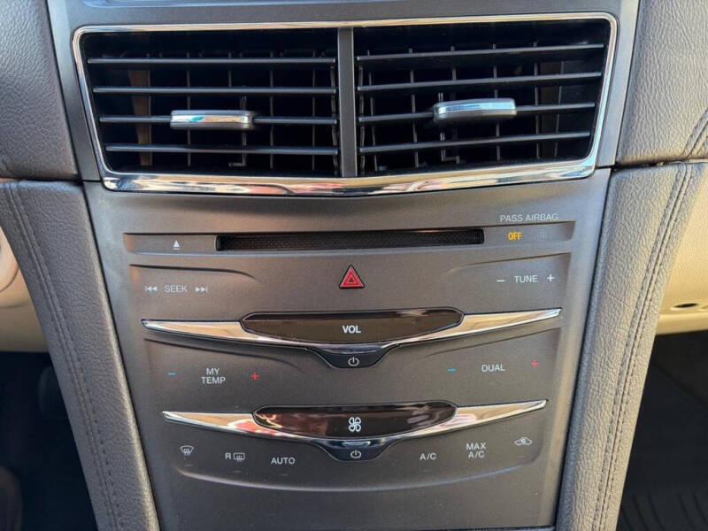 2016 Lincoln MKT EcoBoost