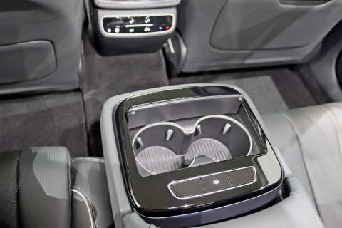 2023 Genesis Electrified G80