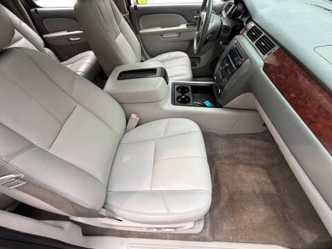 2013 GMC Yukon XL SLT