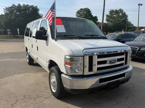 2010 Ford E-Series E-350 SD XL