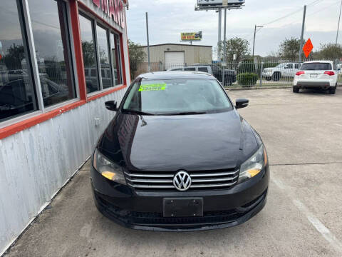 2013 Volkswagen Passat SE
