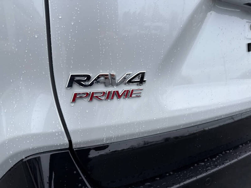 2025 Toyota RAV4 Plug-in Hybrid XSE