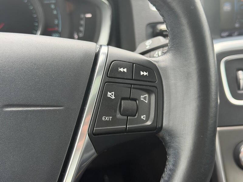 2015 Volvo S60 T5 Drive-E Premier Plus