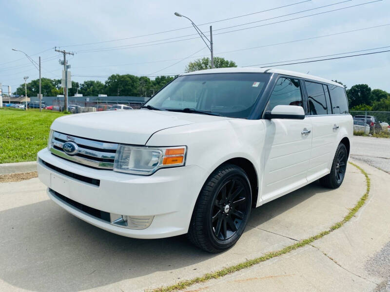 2009 Ford Flex for sale at Xtreme Auto Mart LLC in Kansas City MO