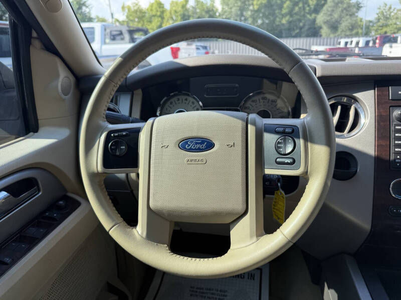 2013 Ford Expedition EL XLT