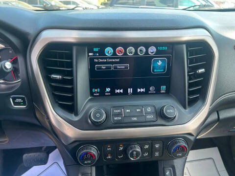 2019 GMC Acadia Denali