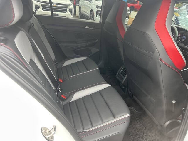 2024 Volkswagen Golf GTI 380 SE