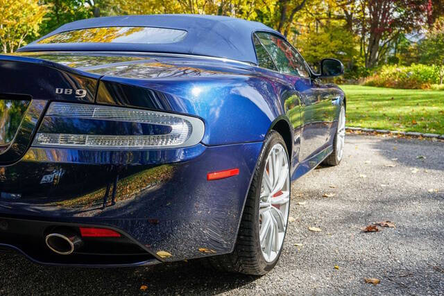 2015 Aston Martin DB9 Volante