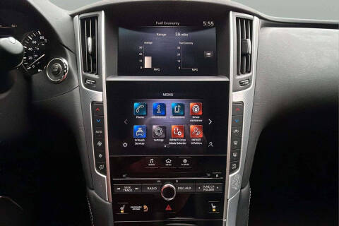 2021 Infiniti Q50 Luxe