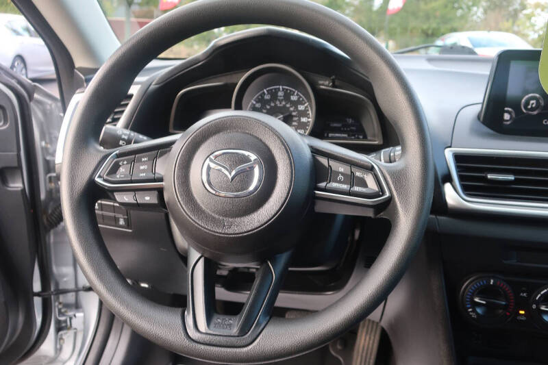 2018 Mazda MAZDA3 Sport