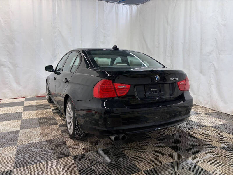 2011 BMW 3 Series 328i xDrive