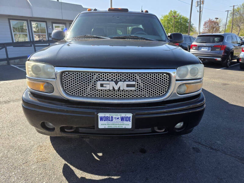2003 GMC Sierra 1500 Denali