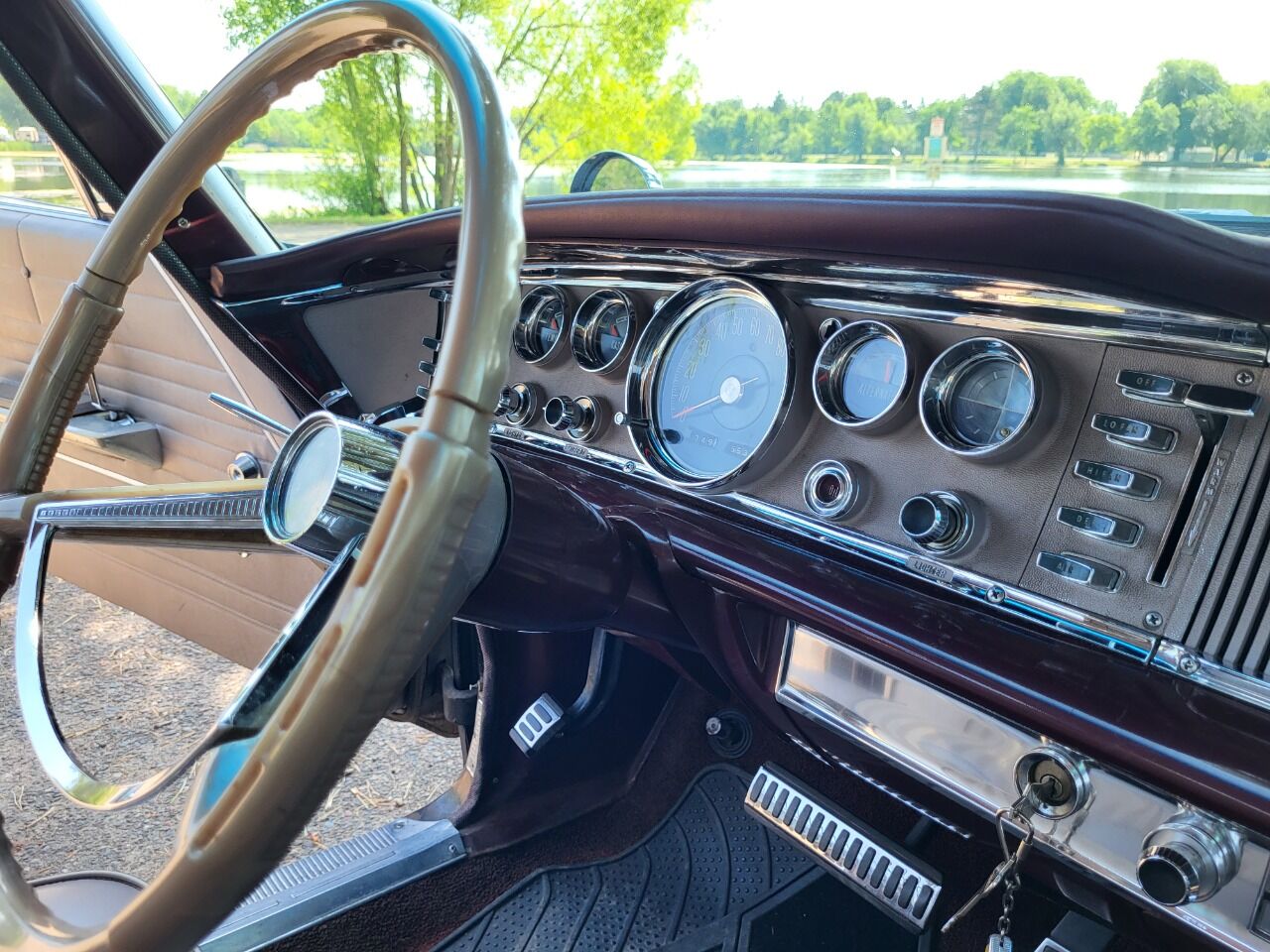 1964 Chrysler Newport 204