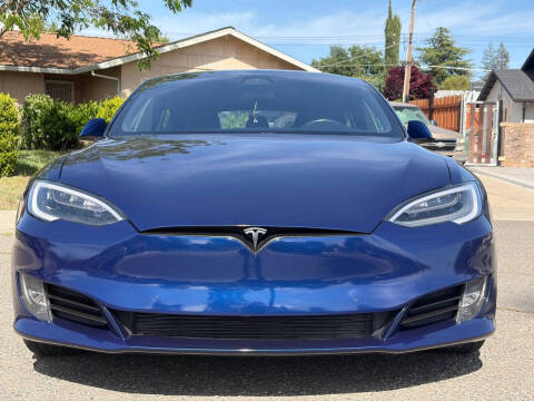 2017 Tesla Model S 75D