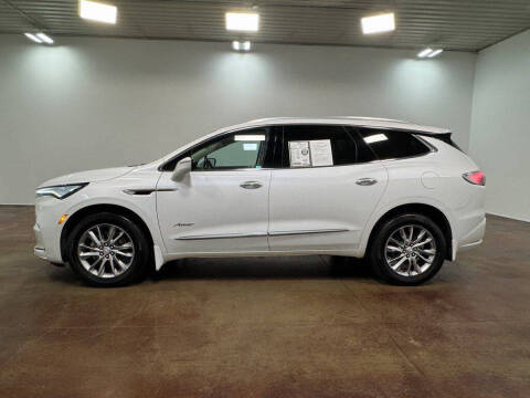 2023 Buick Enclave Avenir