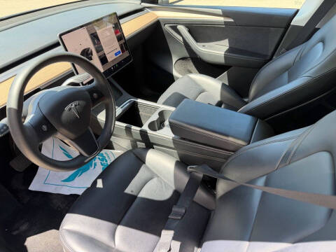 2023 Tesla Model Y Long Range