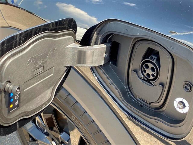 2024 Ford Mustang Mach-E Select