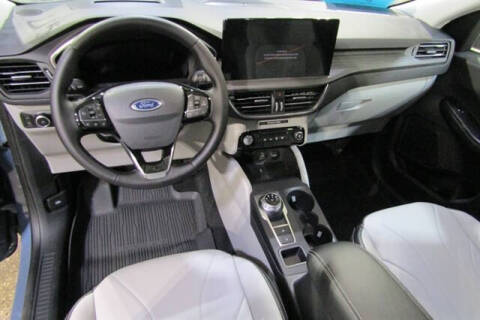 2026 Ford Escape Hybrid Platinum