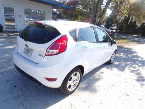 2016 Ford Fiesta SE