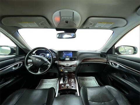 2015 Infiniti Q70L 3.7